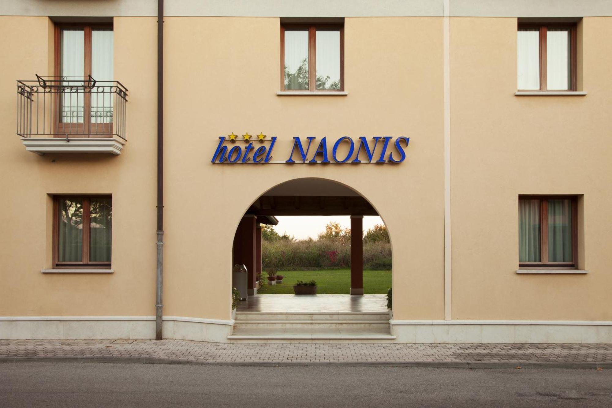 Hotel Naonis Cordenons Kültér fotó