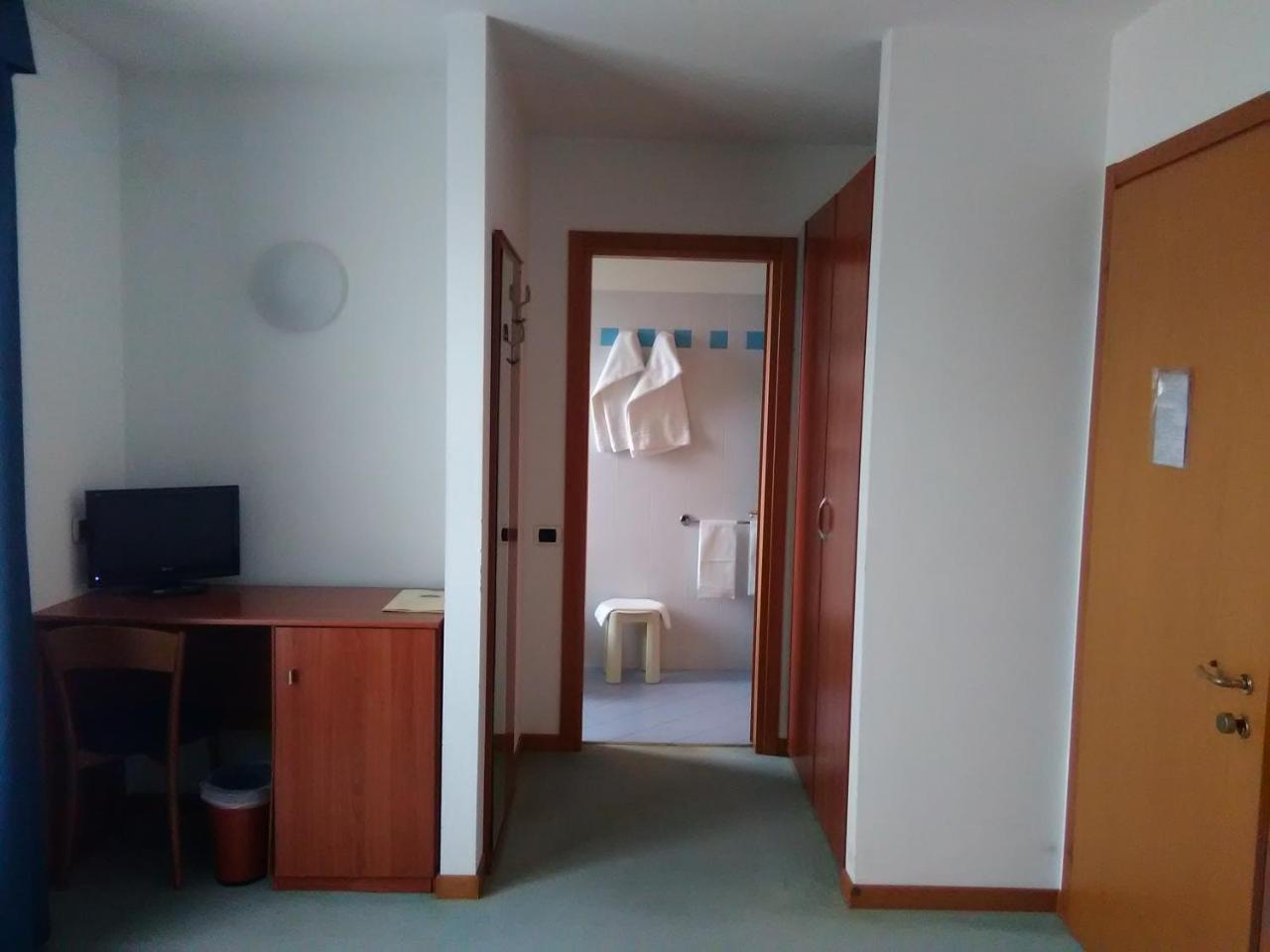 Hotel Naonis Cordenons Kültér fotó